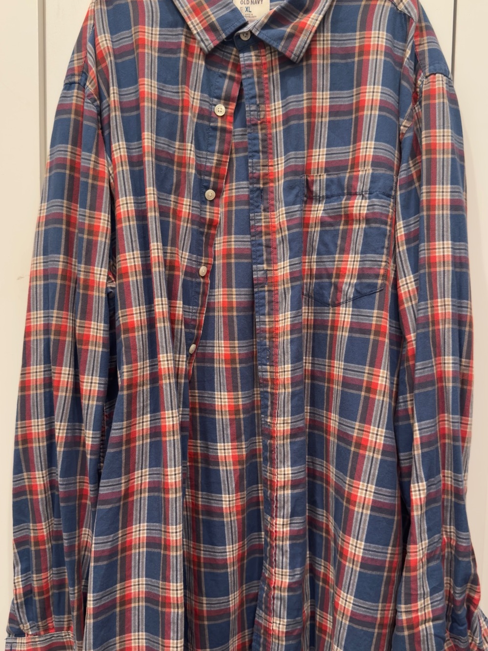 Old Navy Men's Navy Blue and Red Plaid Button-Down Shirt